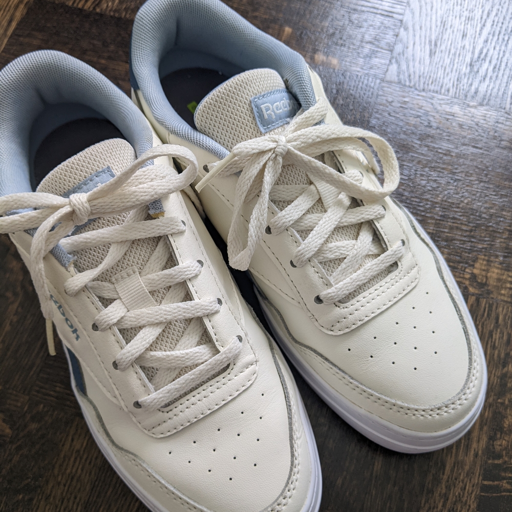 Reebok Classic White Blue Sneakers - Picture 4 of 9